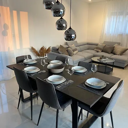 Apartment Blue Sunrise, With Pool,terace & Stunning Views *