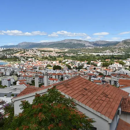 Blue Sunrise, With Pool,terace & Stunning Views Appartement Podstrana